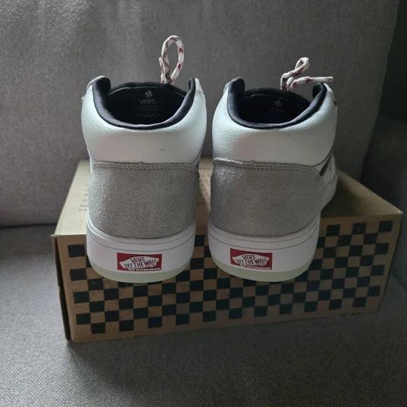 Vans Zahba Mid Men 13 White and Red VR3 Cush Leather Suede 042025 - Picture 9 of 10